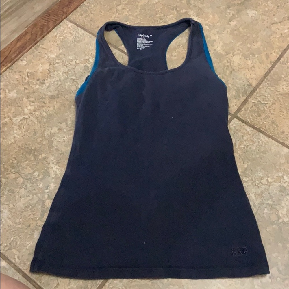 Gap body shirt